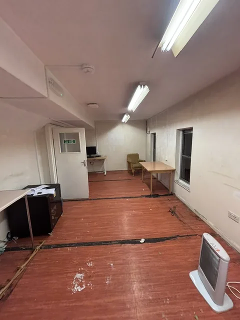 Asbestos artex removal from plasterboard walls in Parson's Green